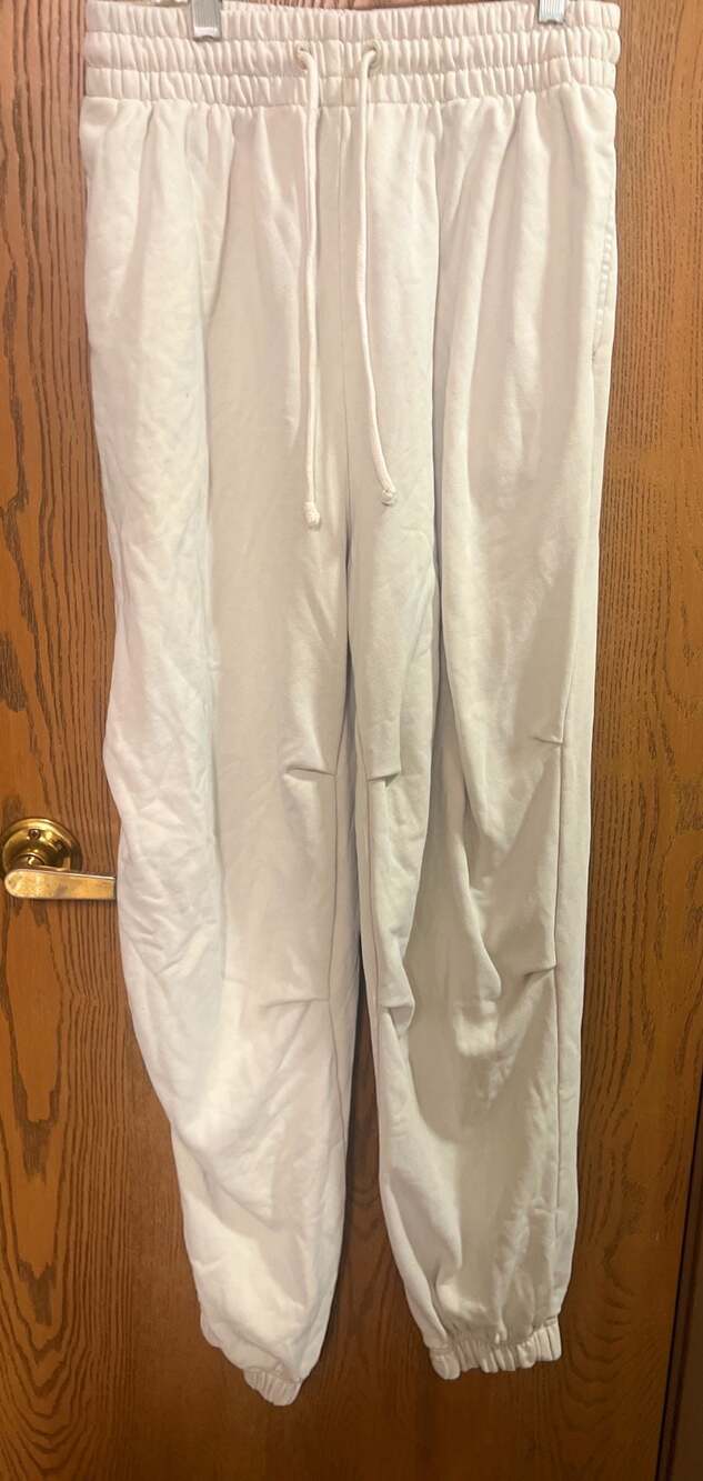 Out From Under Jasmine Balloon Sweatpants small cream